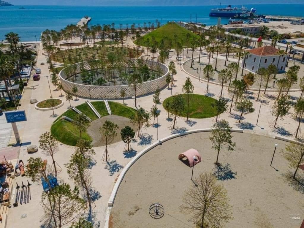 Lovely Place. Close To Beach & Boulevard Vlorë Exterior foto